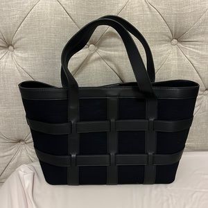 Women Charles & KEith canvas and leather shoulder bag